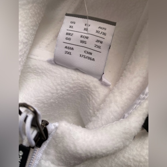 New Balance [XL] Branded White Full-Zip Fleece Jacket - Picture 10 of 15